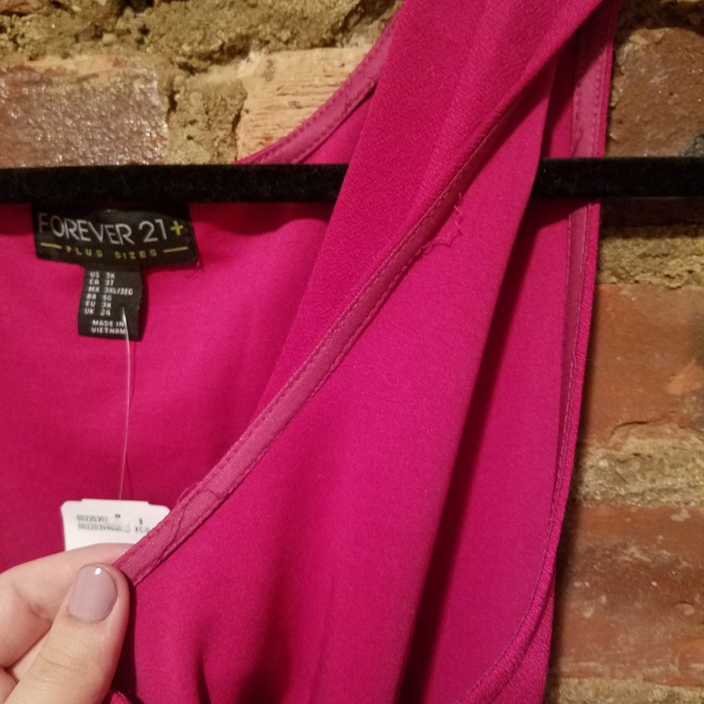 NWT Forever 21 Magenta surplice peplum top - 3X - Picture 2 of 4